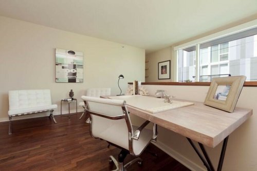 Настольная  лампа  Kanlux  Liba  LED  SMD  SR-WW  (23631)